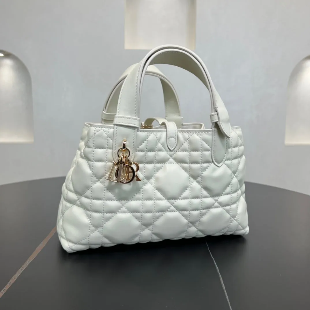 23CM Toujours white handbag casual bag 285702