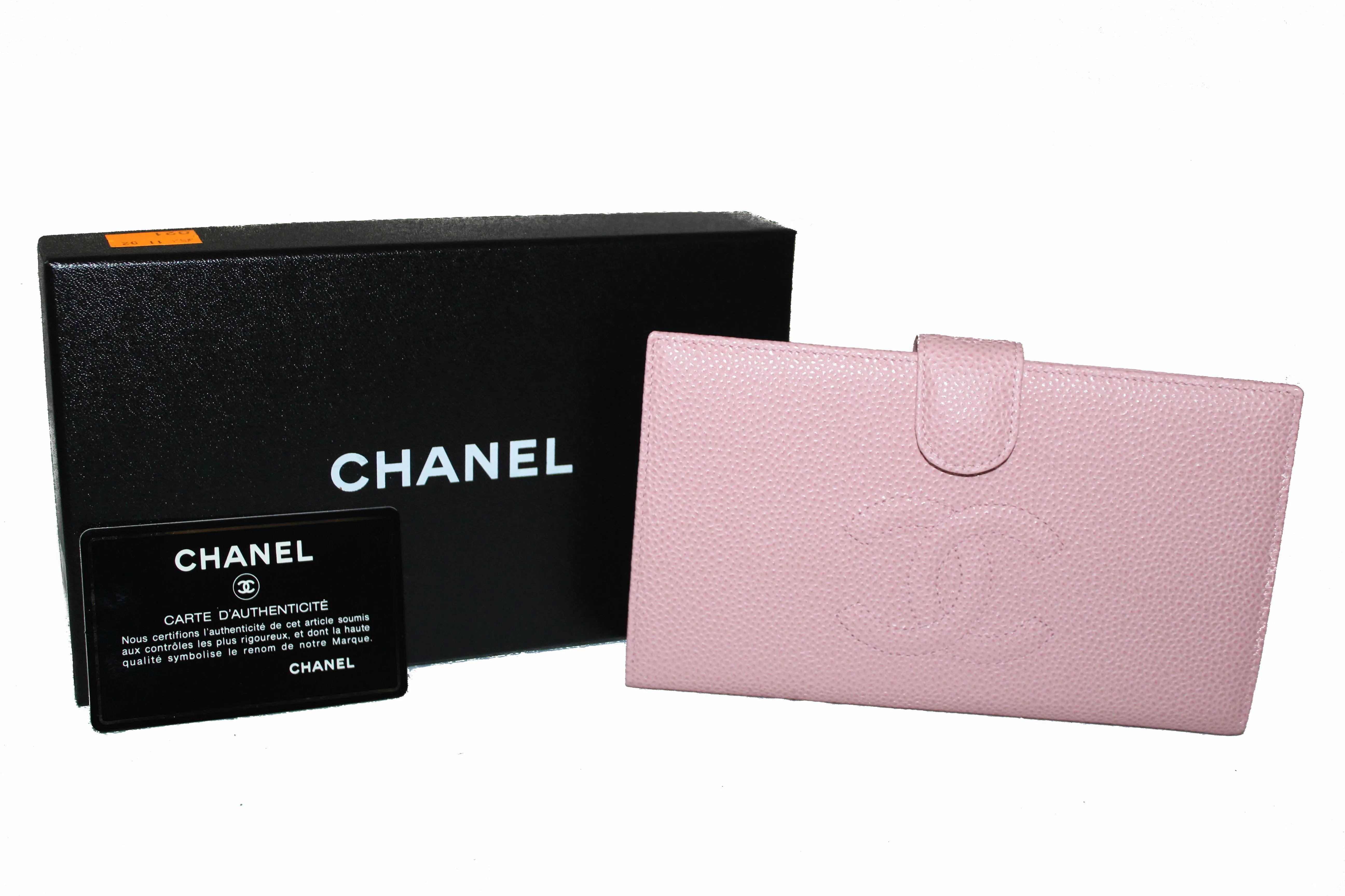 Authentic New Chanel Pink Caviar CC Leather Classic Long Wallet