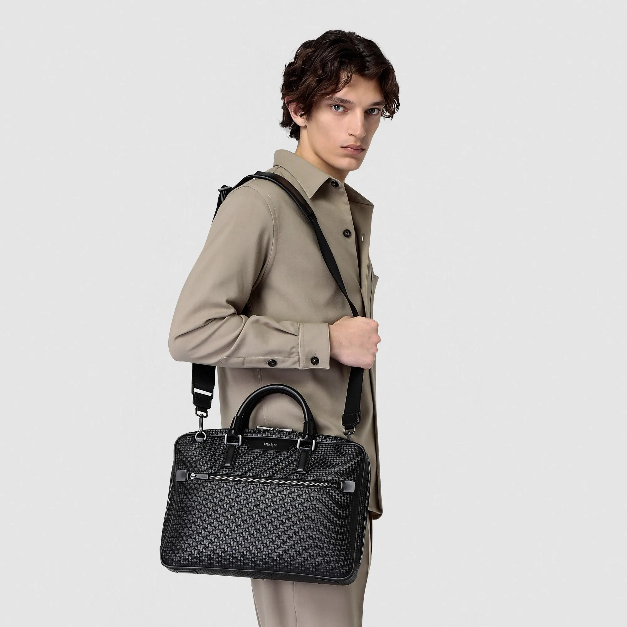 EXTRA SLIM BRIEFCASE IN STEPAN