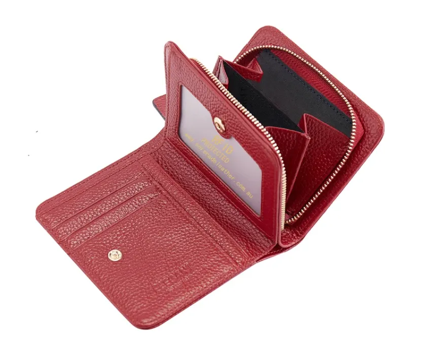 Serenade Elegant Leather Wallet Red