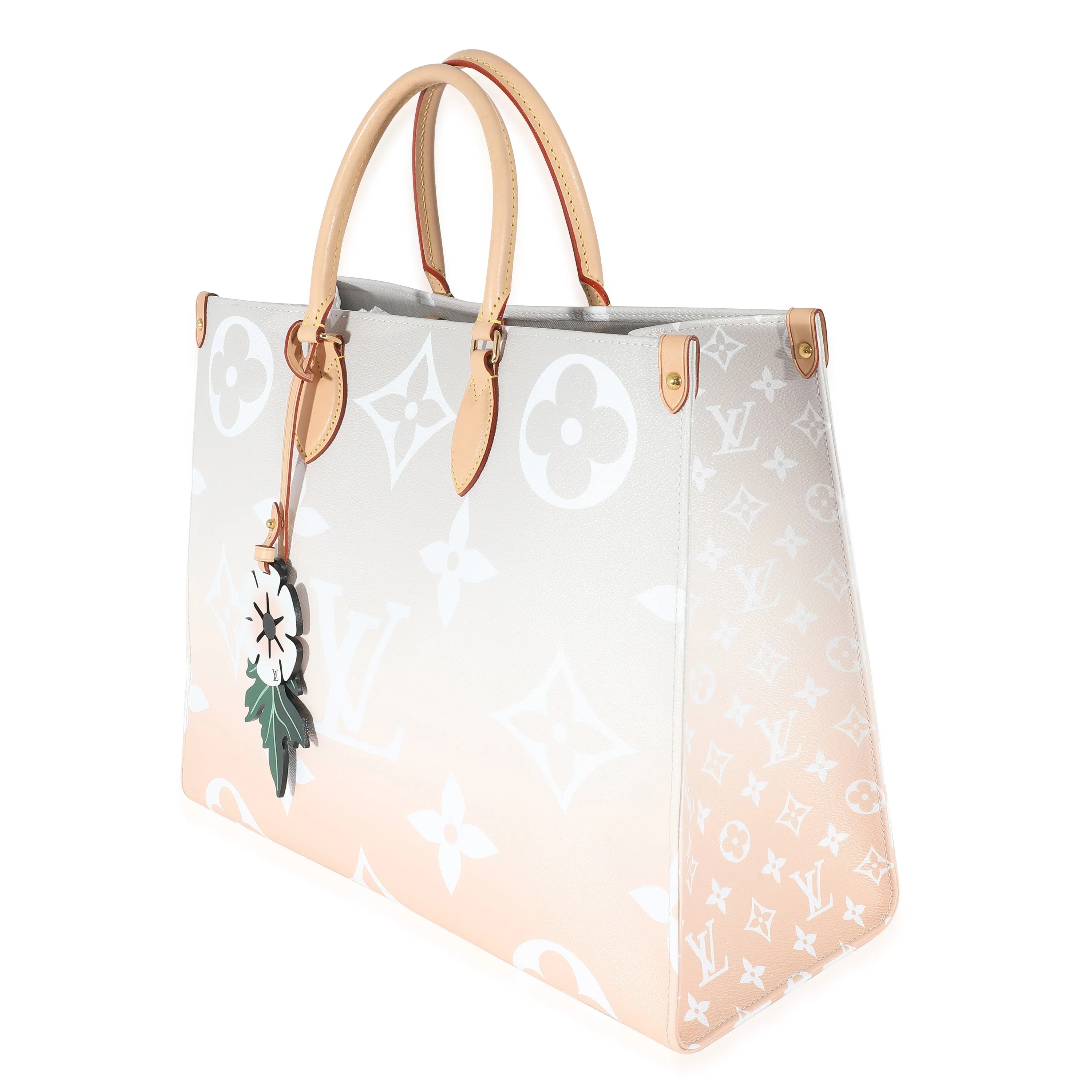 Trendy Inspired Louis Vuitton Brume Monogram Giant By The Pool Onthego Gm