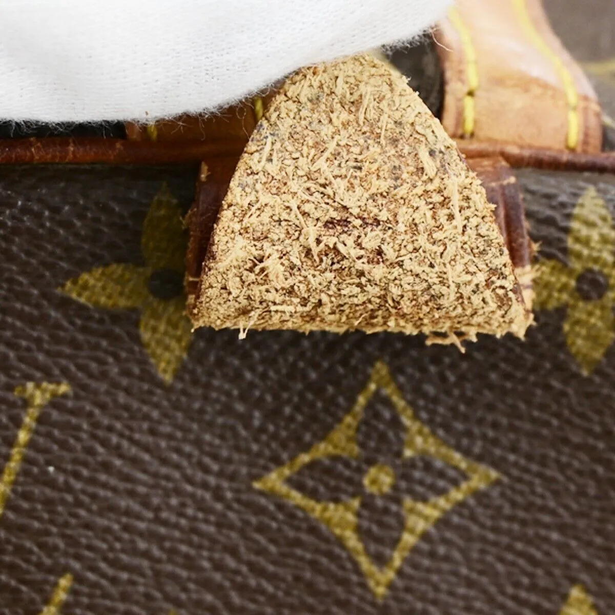 Trendy Inspired Louis Vuitton Sac Souple Handbag